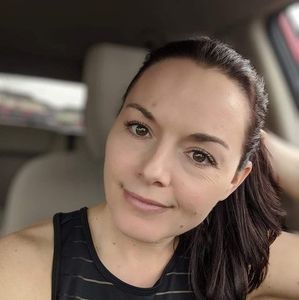 Meet your Posher, Beth